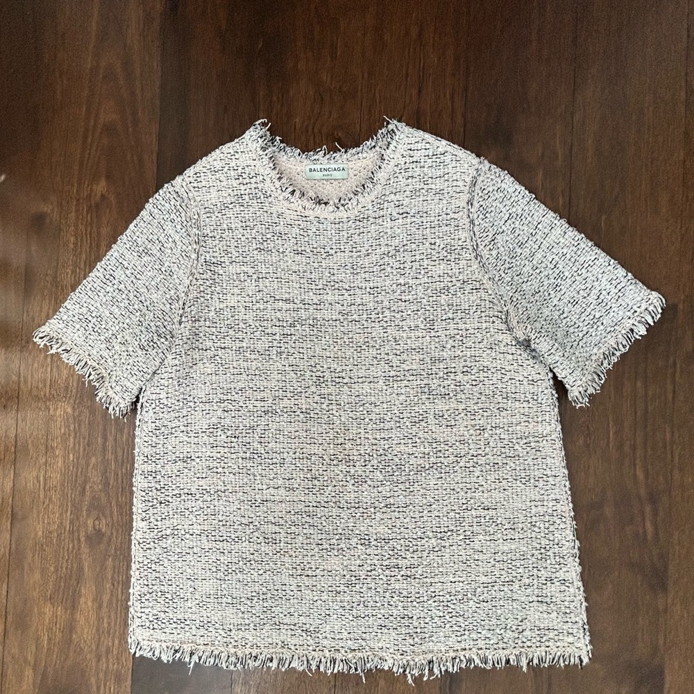 Balenciaga top. Size 40. Light pink with silver